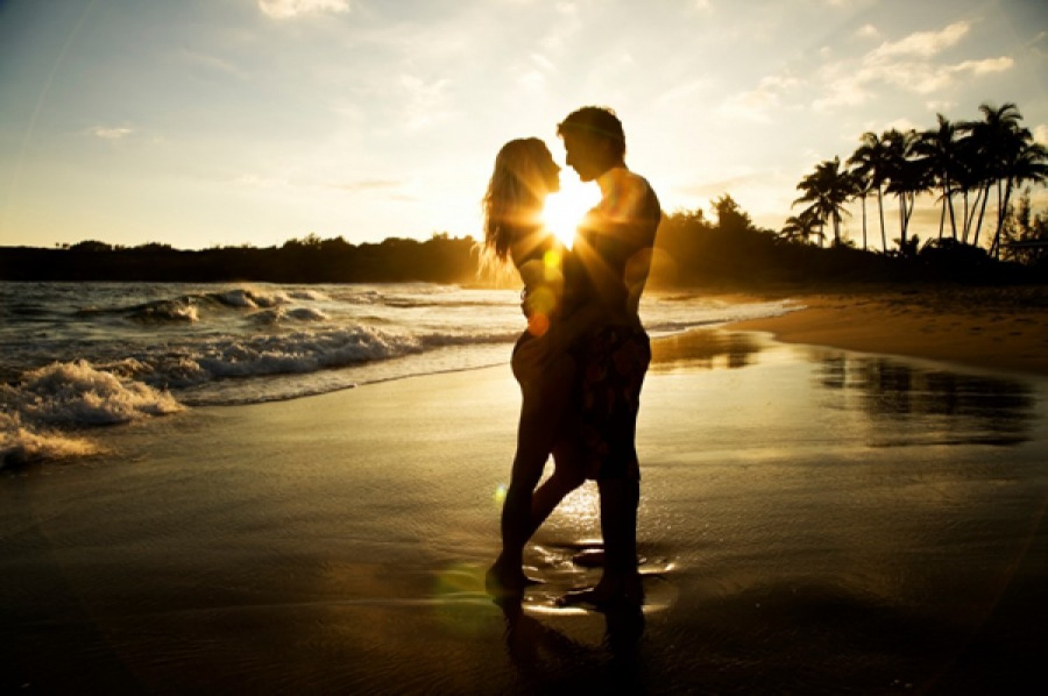 love-couple-beach-hd-wallpapers-cool-desktop-images-widescreen